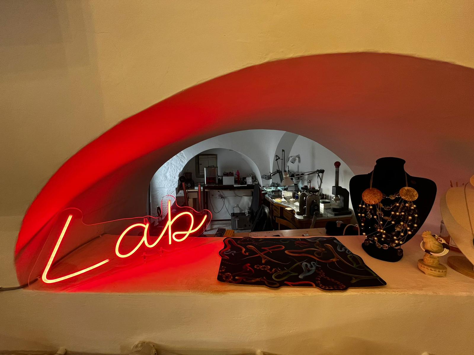 Goldsmith Workshop in Alberobello: Create Your Unique Jewel